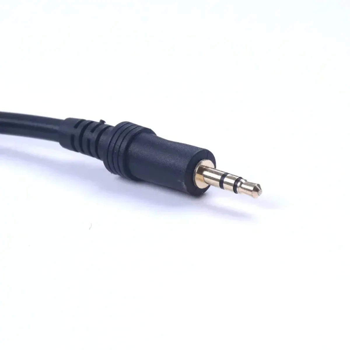 1Pcs 3.5mm Car Player Input Ad - Audio Music Changer review and price